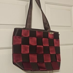 Comely purse handbag seatbelt strap brown red purse Nice clean like new conditi